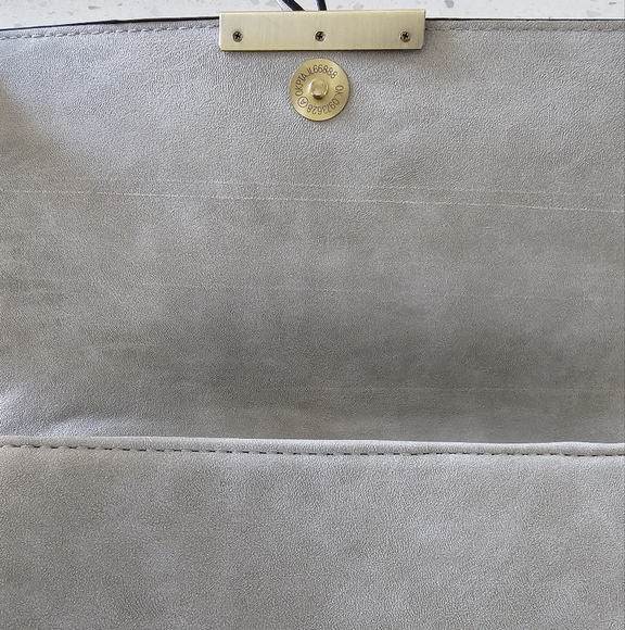 New Gray Vegan Leather Francesca's Crossbody Bag - Picture 8 of 8